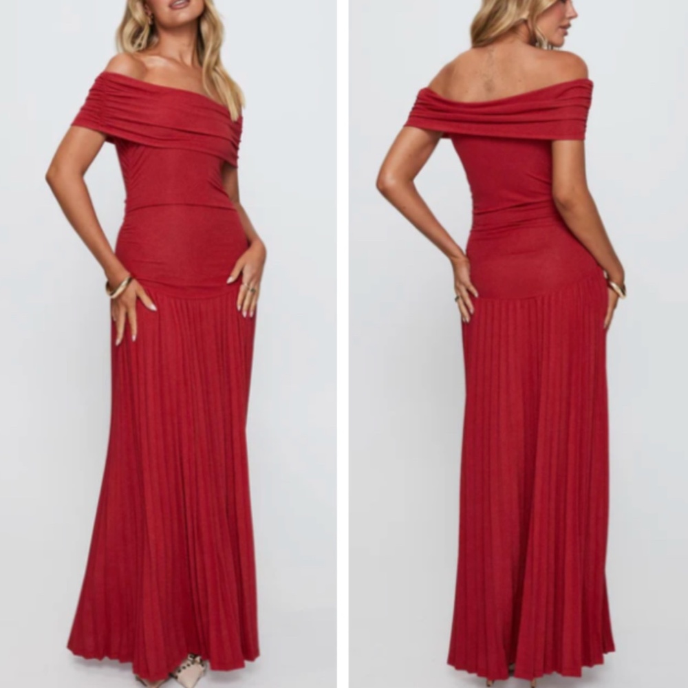 Lioness Field Of Dreams Knit Maxi Dress - Crimson Red